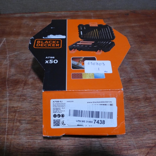 6204 - A Black and Decker mini tool kit, * This lot is subject to VAT