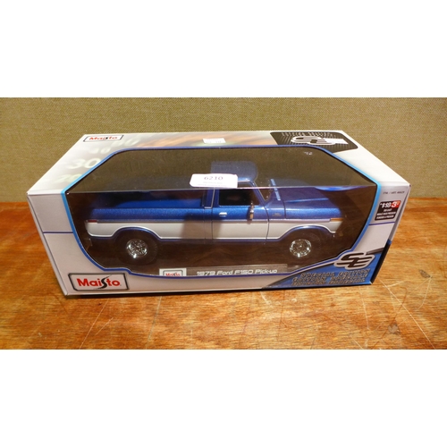 6210 - A Maisto 1979 Ford F150 Pick-Up model car (378-332) *This lot is subject to VAT