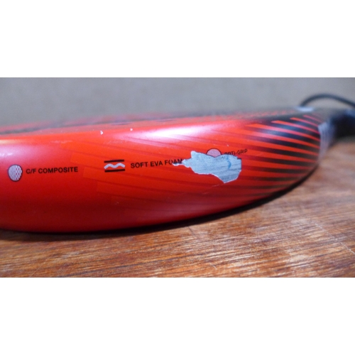 6215 - A N-Gage Dog Toy and a Wilson steam paddle board, (378-159,573) *This lot is subject to VAT