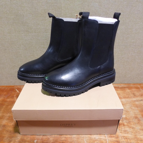 6233 - A pair of Osprey London mens boots, UK size 6 (377) *This lot is subject to VAT