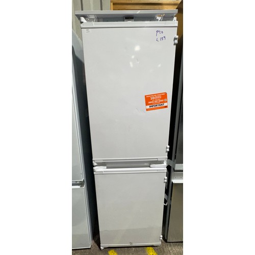 Lot 3351      