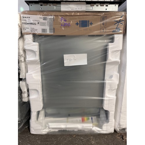 Lot 3321      