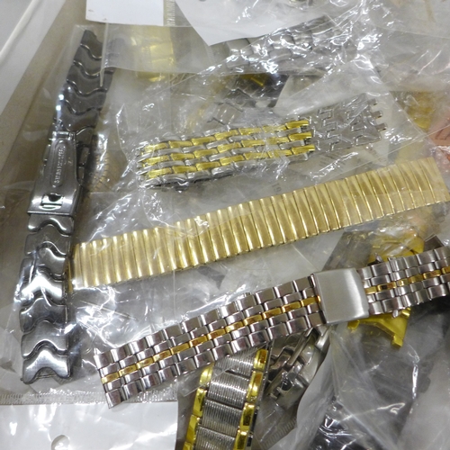 2088 - A collection of approximately 60 wristwatch straps