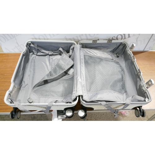 6076 - A Swiss Military medium suitcase, (378-202) *This lot is subject to VAT