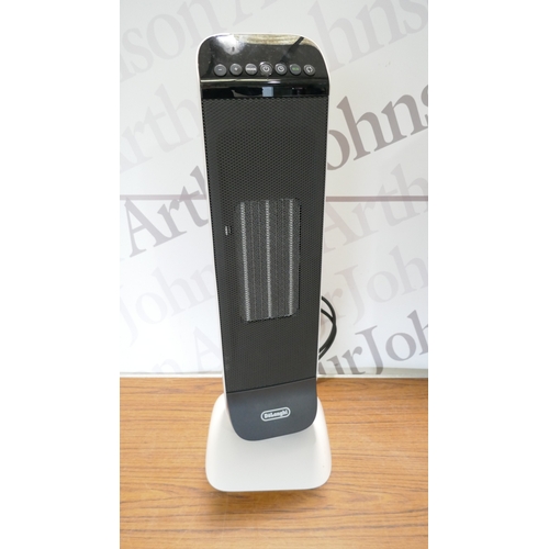6110 - A Delonghi ceramic fan heater, (378-243) *This lot is subject to VAT