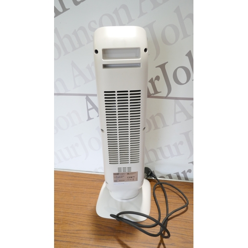 6110 - A Delonghi ceramic fan heater, (378-243) *This lot is subject to VAT