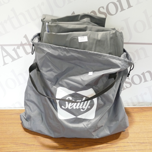 6118 - A Sealy Fortech airbed with built in pump (378-229) *This lot is subject to VAT
