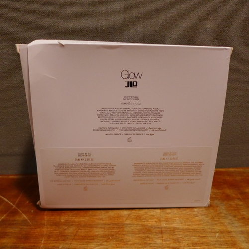6167 - A Jennifer Lopez Glow gift set  (378-533) *This lot is subject to VAT