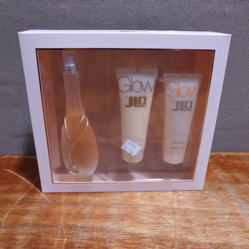 6171 - A Jennifer Lopez Glow gift set  (378-536) *This lot is subject to VAT