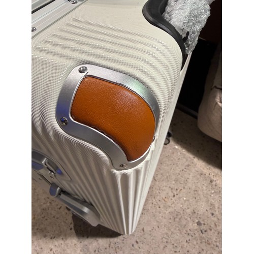 6076 - A Swiss Military medium suitcase, (378-202) *This lot is subject to VAT