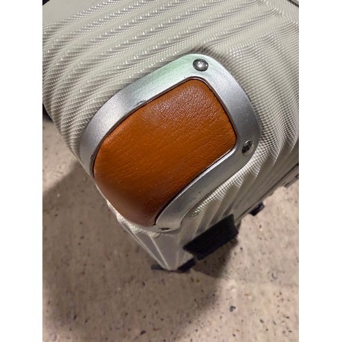 6076 - A Swiss Military medium suitcase, (378-202) *This lot is subject to VAT
