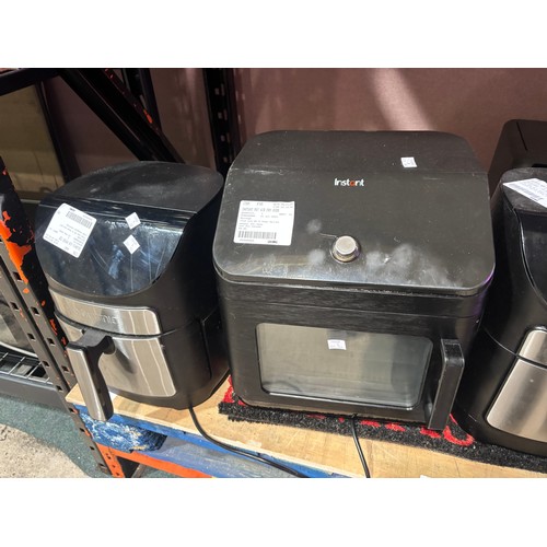 6444 - Five air-fryers to include Gourmia, Sur la Table, Instant pot  and a Christmas door mat ALL ITEMS AR... 