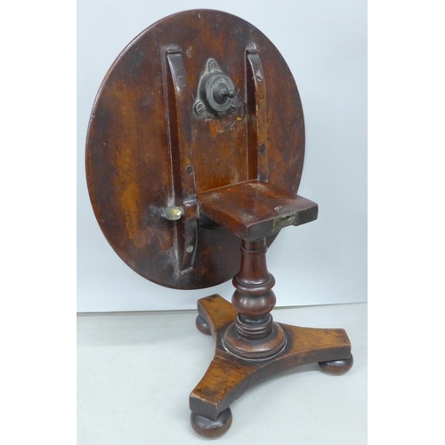 2021 - A Victorian mahogany apprentice piece tilt-top breakfast table, 25.5cm diameter