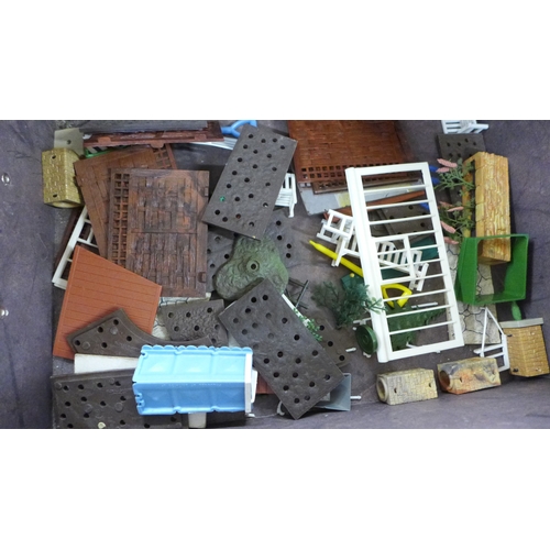 2136 - A 1960s Britains Miniature Garden set