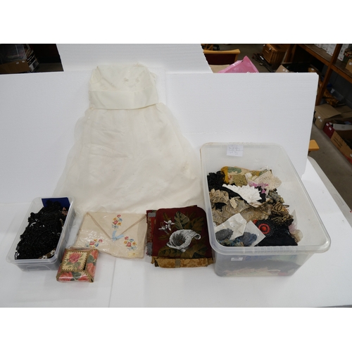 Lot 2238      