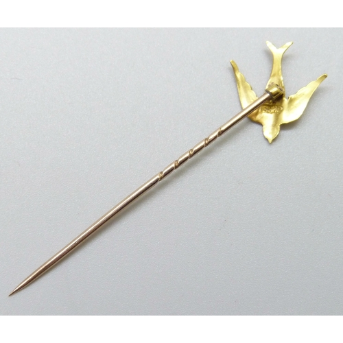 7142 - A bird design stick pin, marked SS 18, 1.1g, 5.5cm, boxed