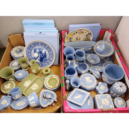 2145 - A large collection of Wedgwood Jasperware, blue / white and green / white, to include six decorative... 
