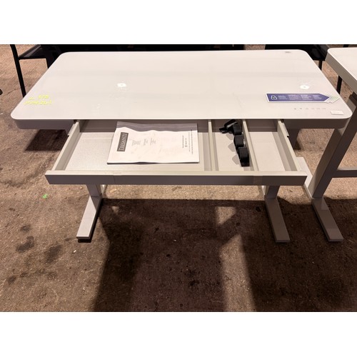 3045B - A Geller white tech desk, original RRP £179.99 + VAT (378-447) *This lot is subject to VAT