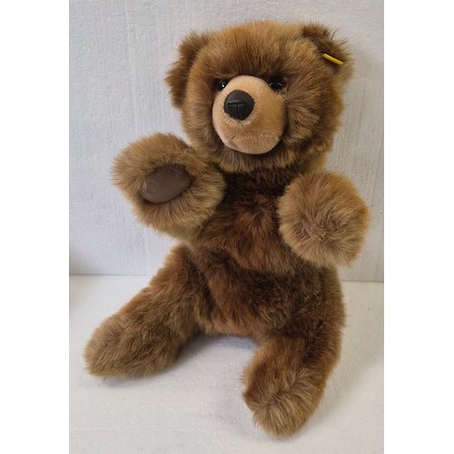Lot 8033      