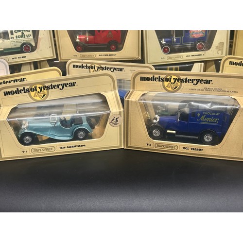 2107 - A large collection of Matchbox Models of Yesteryear model vehicles, all boxed (34)