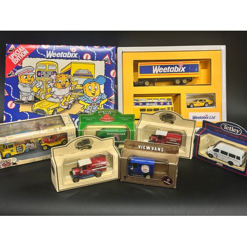 2112 - A large collection of model vehicles including Lledo, Matchbox, Corgi and Advertising, all boxed, (2... 