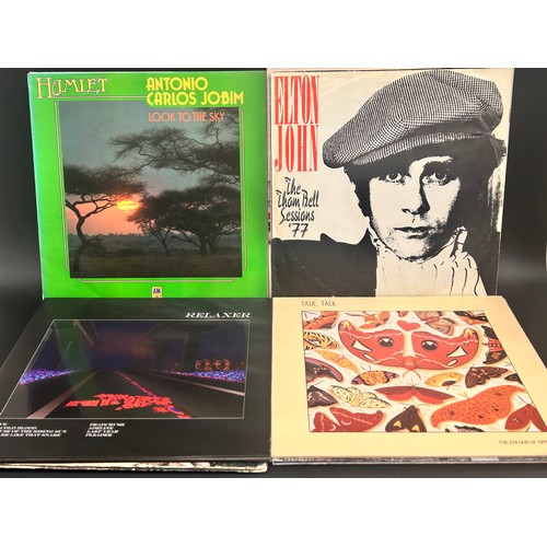 2113 - Twenty-two vinyl LPs and 12” singles, Aretha Franklin, Michael Jackson, Marvin Gaye, Yes, Joni Mitch... 