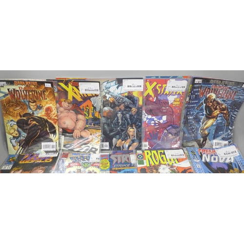 2072 - Twenty five Marvel comics, including Ex-force, Tek World, Skrul, Professor Xavier, etc.