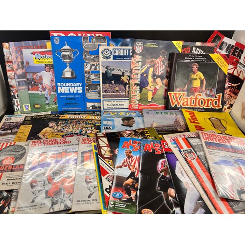 2178 - Football memorabilia; a box of Sunderland home and away programmes 1960s onwards, includes 1973 FA C... 