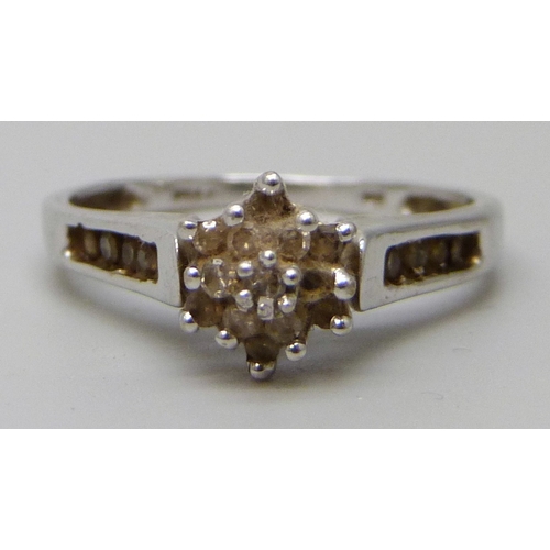 Lot 7025      