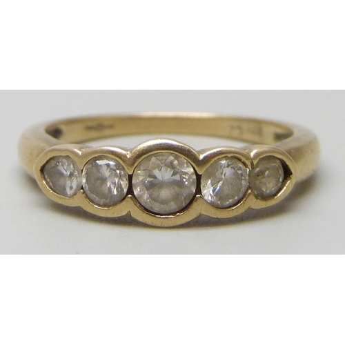 Lot 7040      