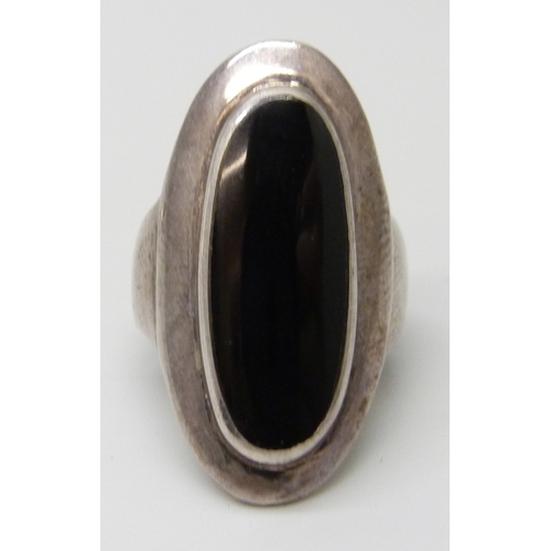 Lot 7064      