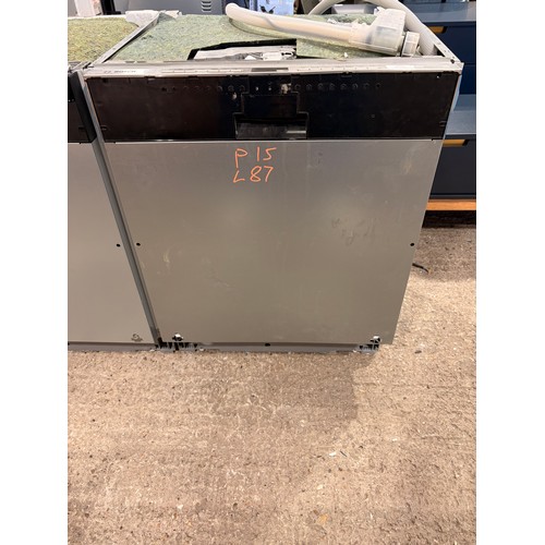 Lot 3211      