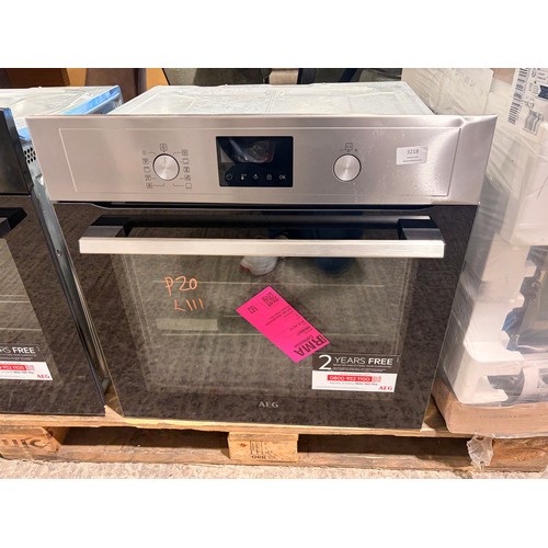 Lot 3218      