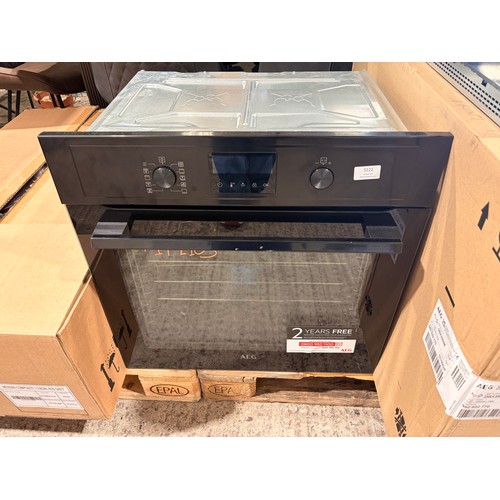 Lot 3222      