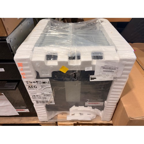Lot 3225      