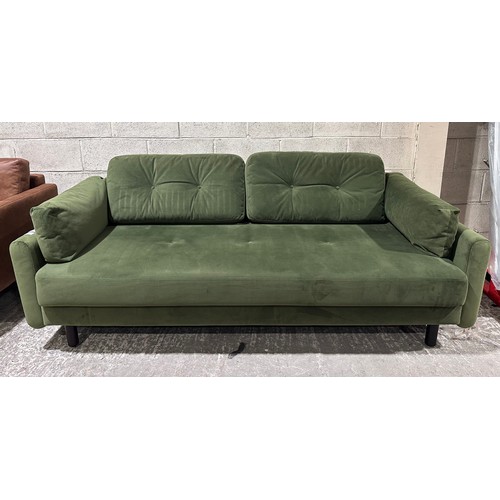 Lot 3015      