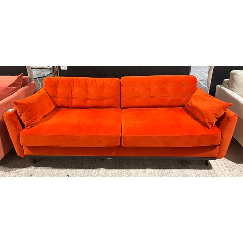 Lot 3012      