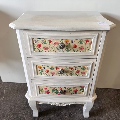 Lot 3032      
