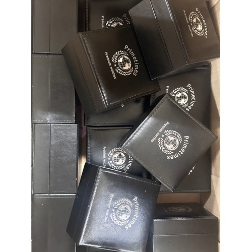 2125 - Sixteen gentleman's wristwatches, boxed