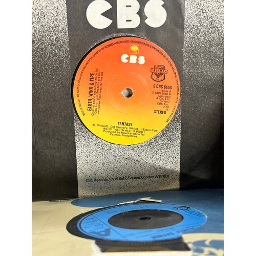 2179 - Approximately seventy five soul/mowtown 7