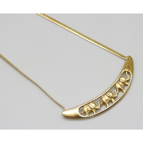 7048 - A 9ct gold elephant design necklace, 6.3g, 42cm