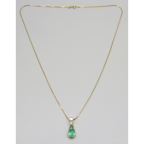 7055 - A yellow metal diamond and emerald pendant, on an 18ct gold chain, 5.4g total weight, 45cm, 1.8cm pe... 
