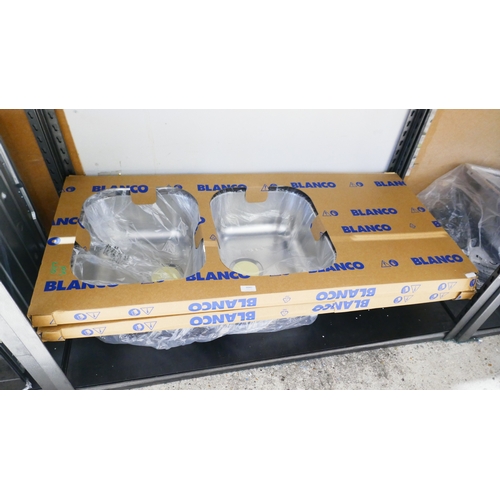 Lot 6045      