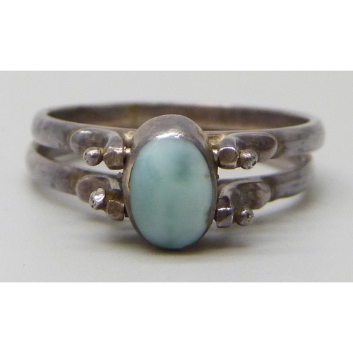 Lot 7051      