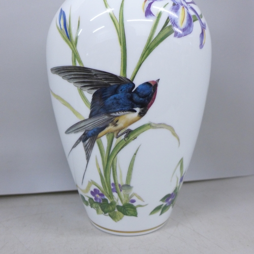 2004 - A Franklin Porcelain The Meadowland Bird Vase, 29cm