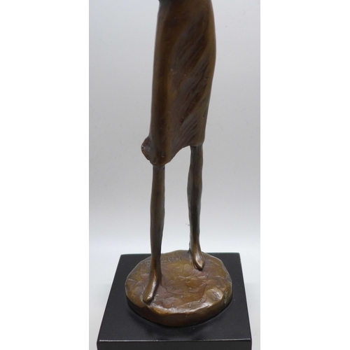 2009 - A bronze figure of a female violinist, Bernard Kim, signed B Kim, 27.5cm