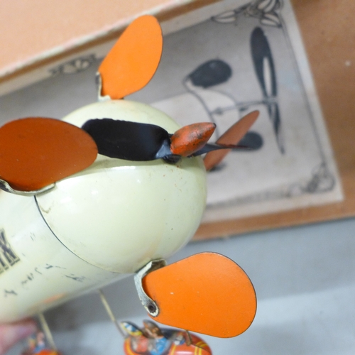 2027 - A German made tin-plate model Zeppelin toy, boxed