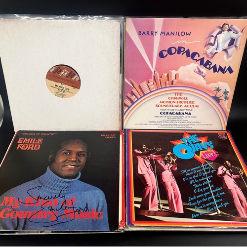 8504 - Large collection of assorted vinyl LP records to include Liza Minnelli, Barbara Windsor, David Soul,... 
