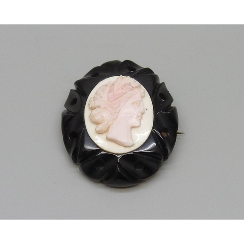 Lot 7018      