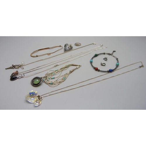 7082 - A Mexican silver bracelet, a Carolyn Pollack silver bracelet, and a collection of other jewellery in... 